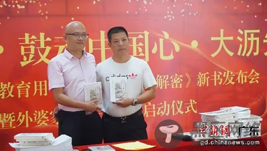 摄影：卢琳