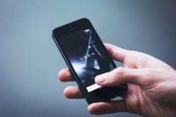<strong>Uber让窃取5700万用户数据的黑客签署保密协议</strong>