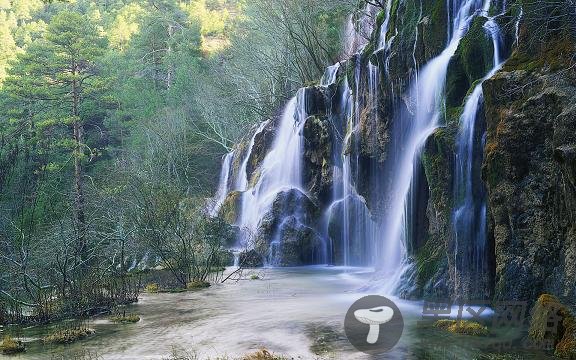 在OpenCV中实现特效之浮雕，雕刻和褶皱