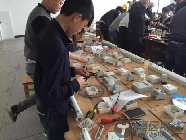 46岁父亲创业：无货源如何两月内店铺月入过万