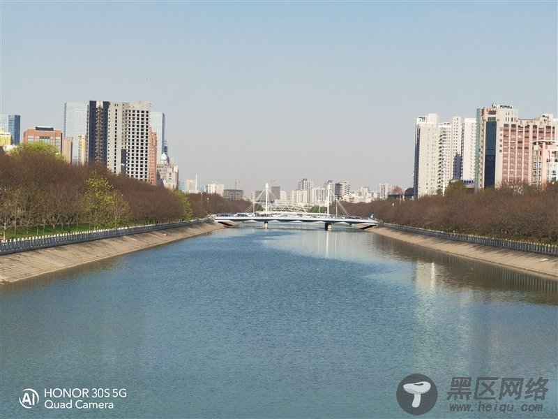 5G手机“核弹”来袭 荣耀30S首发评测：深度解密一代神U麒麟820