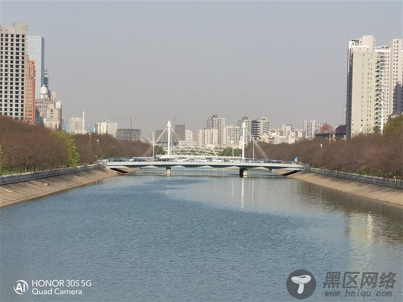 5G手机“核弹”来袭 荣耀30S首发评测：深度解密一代神U麒麟820