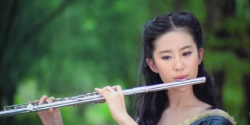 刘亦菲耍大牌人设崩塌？冯绍峰发文力挺：亦菲