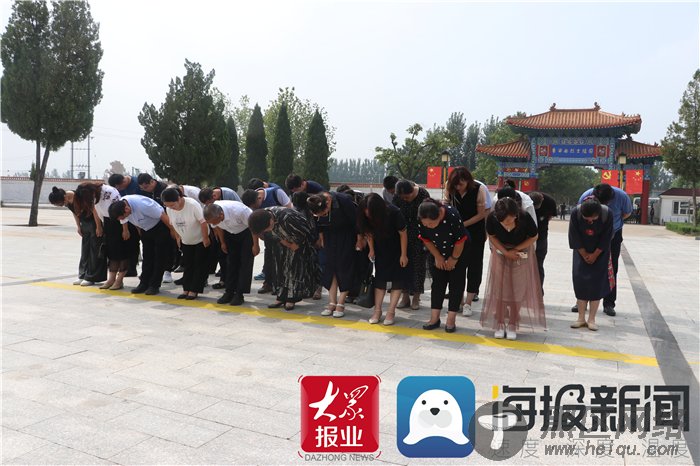 农工党菏泽市委到鲁西南烈士陵园接受爱国主义