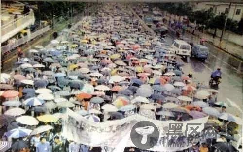 还原21年前大事！中国驻南斯拉夫大使馆被炸案终