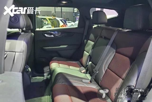 拥有更大的后排空间，价格还便宜，雪佛兰开拓者5座版终于来袭