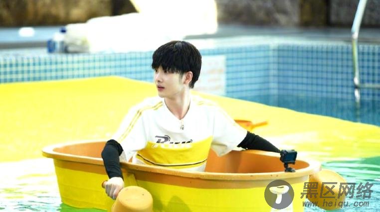 染发不能上镜《奔跑吧》?周震南机智应对,获