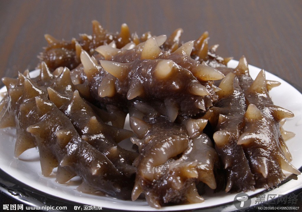 “年底想”}“给领导”}“送点东”}“西,红”}“包太扎”}“眼,烟”}“酒又没”}“啥特色”}“,请教”}“一下,”}“送..”}“.”}全民内蒙古麻将