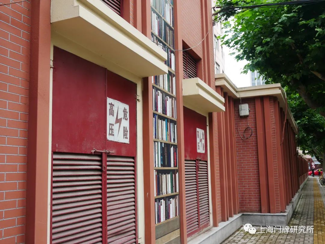 图说：通往“万国”的体育会路
