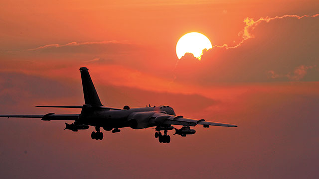 空軍轟炸航空兵某師︰“戰神”加速換羽騰飛