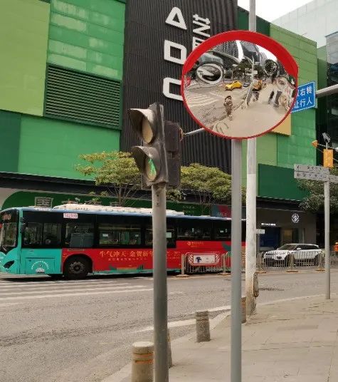 注意！罗湖这6个路口上线新功能！司机、行人请